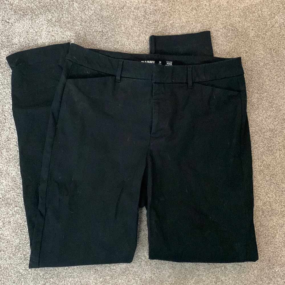 EUC Old Navy Pixie Pants.